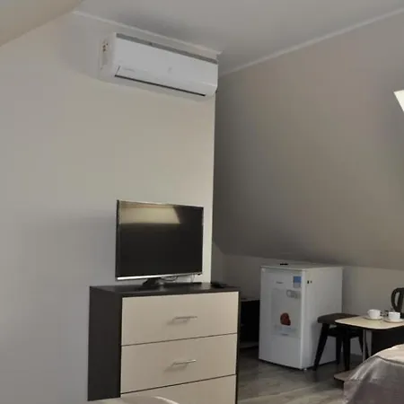 Guest house аква 3*