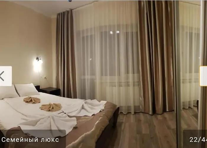 аква 波利亚纳