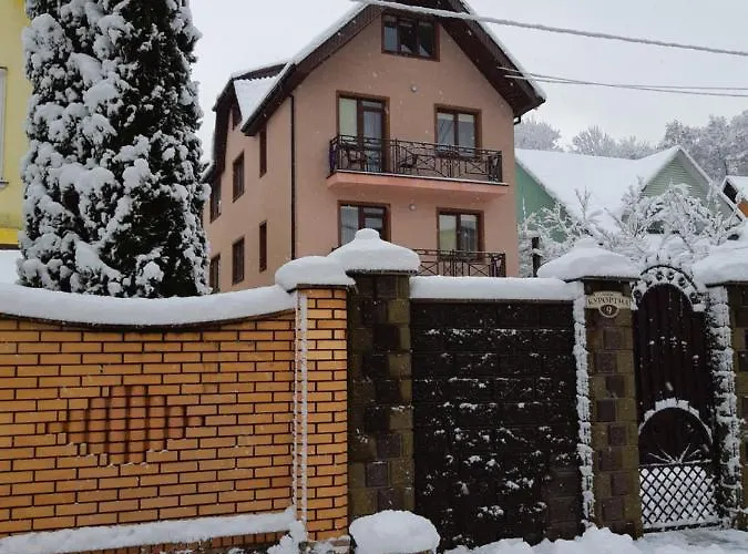 Casa de hóspedes аква Polyana (Transcarpathia)