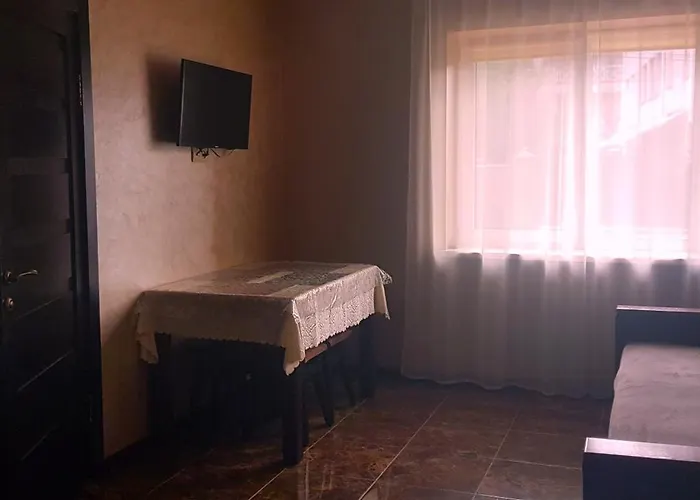 Casa de hóspedes аква 3*